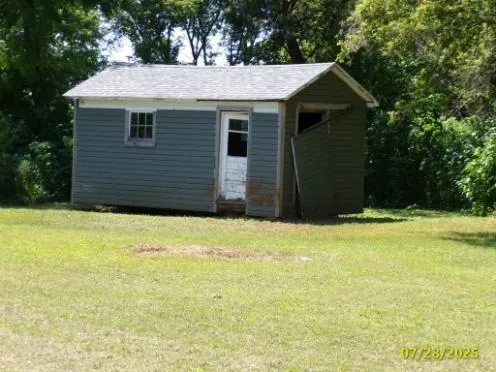 $194,900 | 10248 East County Road, Janesville, WI 53545