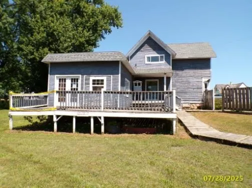 $194,900 | 10248 East County Road, Janesville, WI 53545