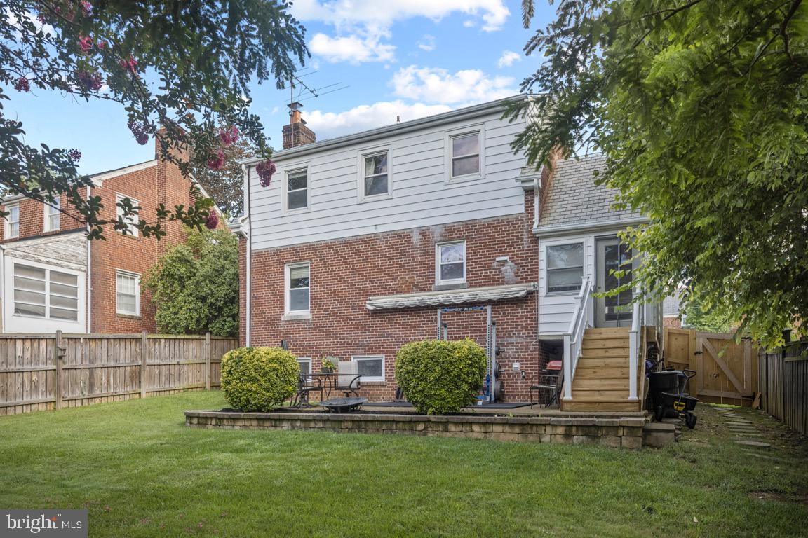 2406 Homestead Drive Silver Spring, MD 20902 - Photo 34 of 41 Gallery Image 34