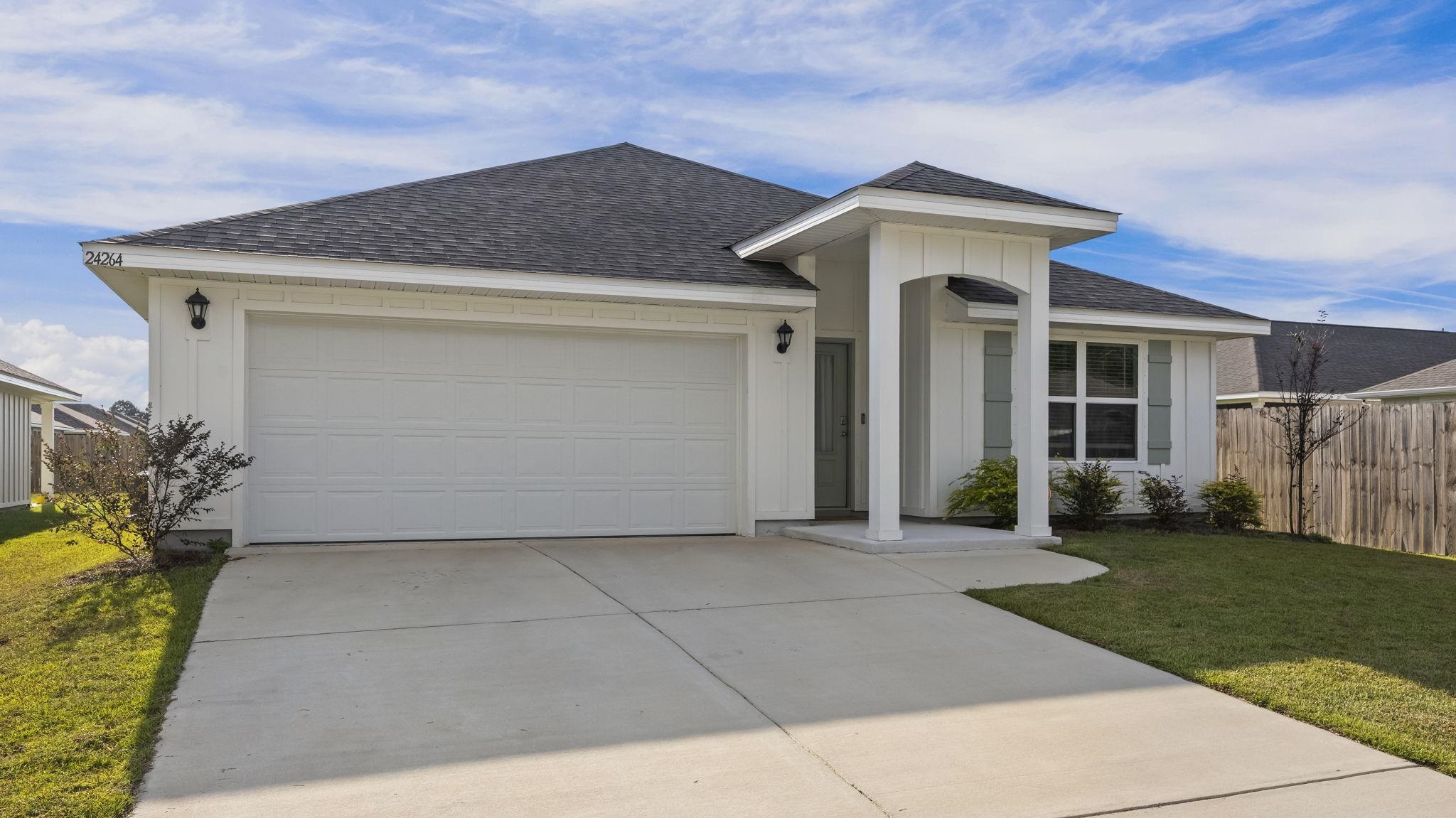 24264 Veranda Circle Elberta, AL 36530 - Photo 5 of 41 Front Of Structure