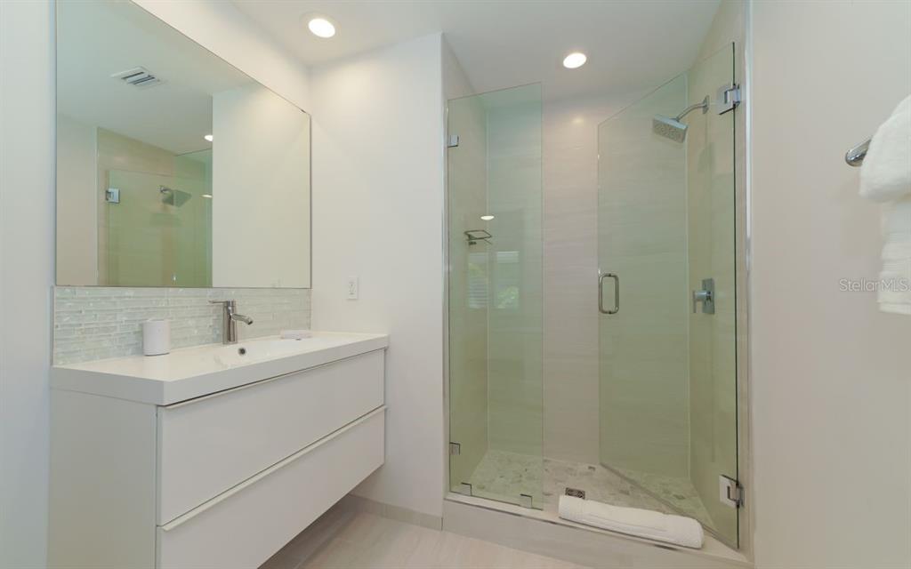 228 Van Buren Drive Sarasota, FL 34236 - Photo 29 of 64