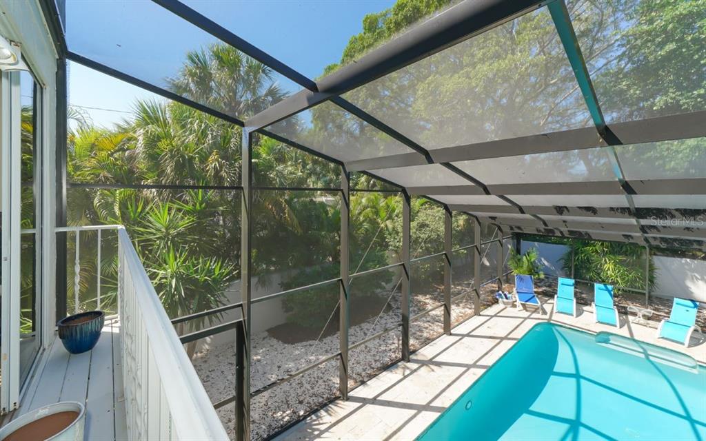 228 Van Buren Drive Sarasota, FL 34236 - Photo 37 of 64