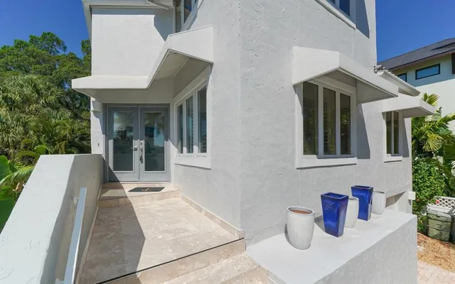 $18,750 | 228 Van Buren Drive, Sarasota, FL 34236