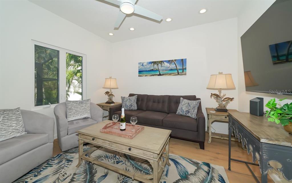 228 Van Buren Drive Sarasota, FL 34236 - Photo 9 of 64