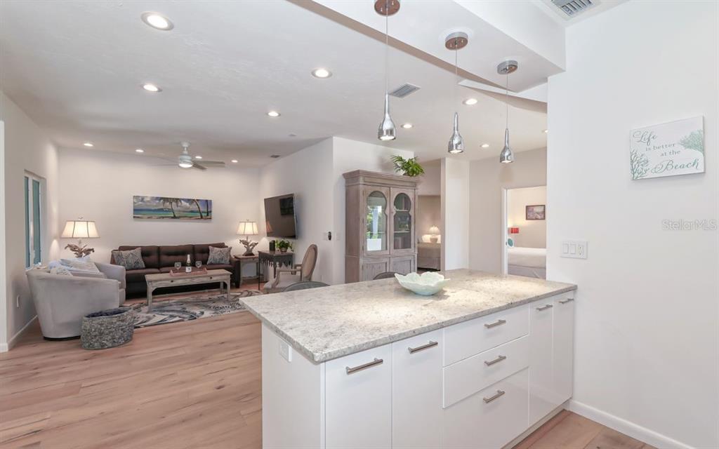 228 Van Buren Drive Sarasota, FL 34236 - Photo 10 of 64