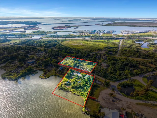 $400,000 | 17512 River Road, Channelview, TX 77530