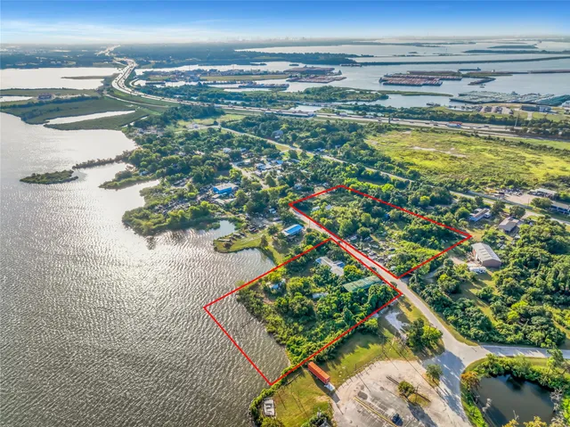 $400,000 | 17512 River Road, Channelview, TX 77530