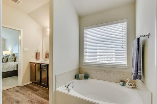 $2,095 | 8732 Whirlwind Trail, Aubrey, TX 76227