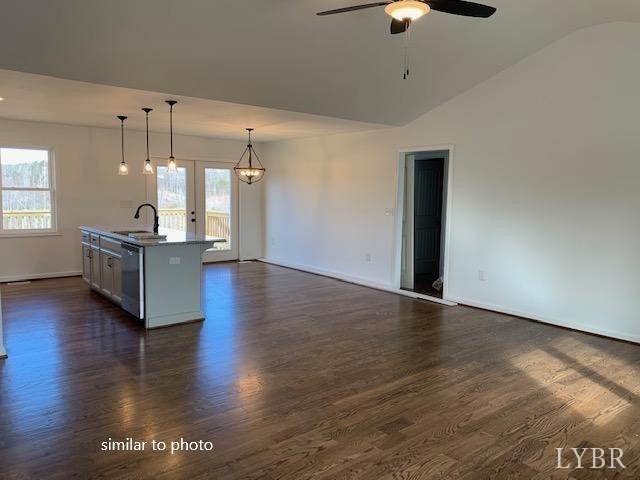 707 Ruckers Road Concord, VA 24538 - Photo 4 of 17 Gallery Image 4
