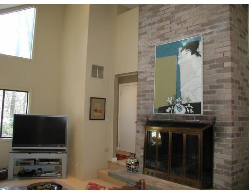 24 Alexander Road Hopkinton, MA 01748 - Photo 8 of 20 Gallery Image 8