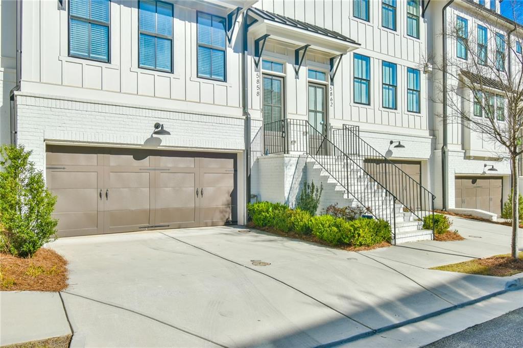 5858 Westin Road Sandy Springs, GA 30328 - Photo 2 of 30