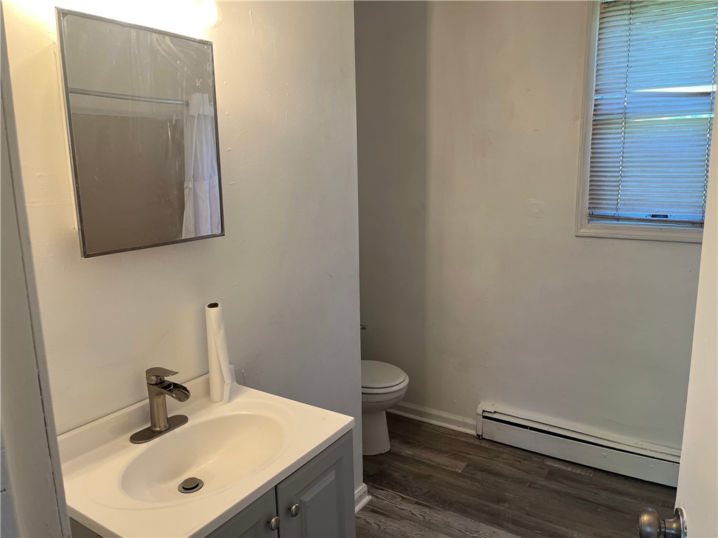 121 Warner Street Rochester, NY 14606 - Photo 7 of 10