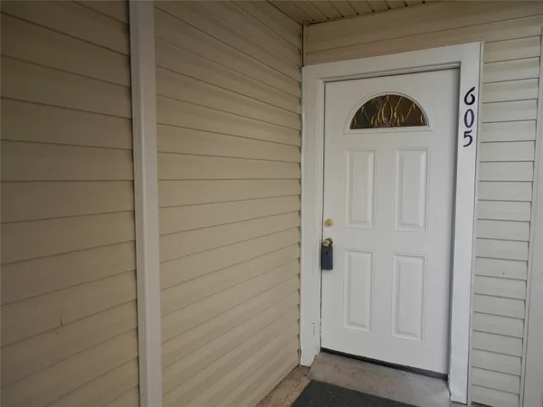 a close view of door