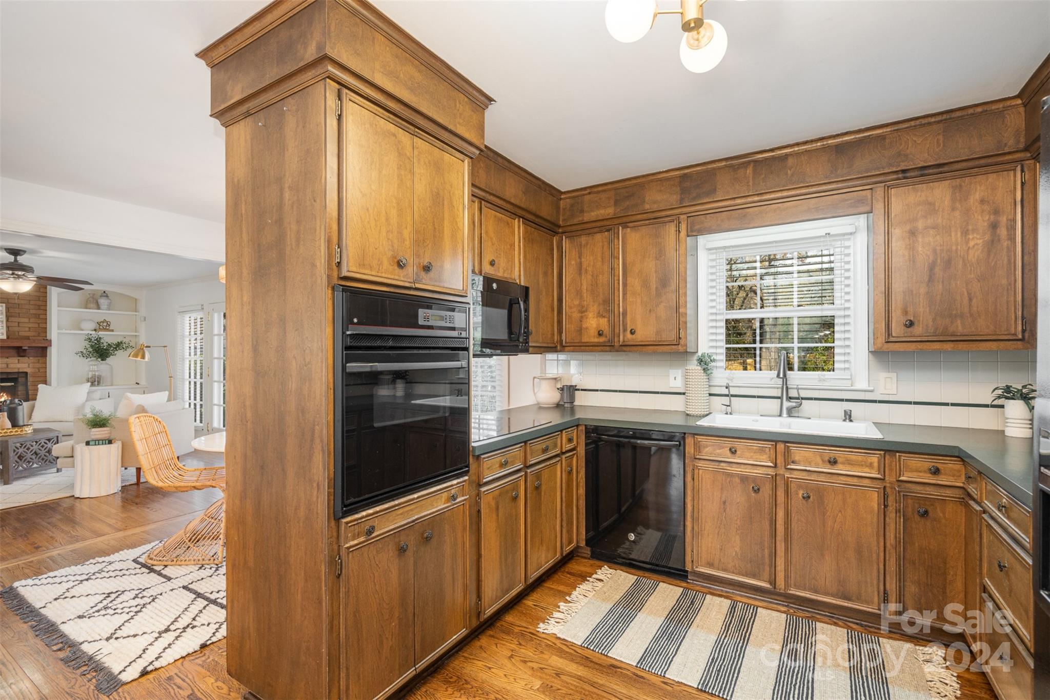 5818 Gate Post Road Charlotte, NC 28211 - Photo 17 of 39 Gallery Image 17