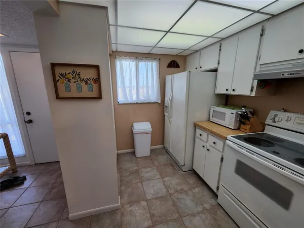 $1,900 | 812 Bird Bay Way, Unit 309, Venice, FL 34285