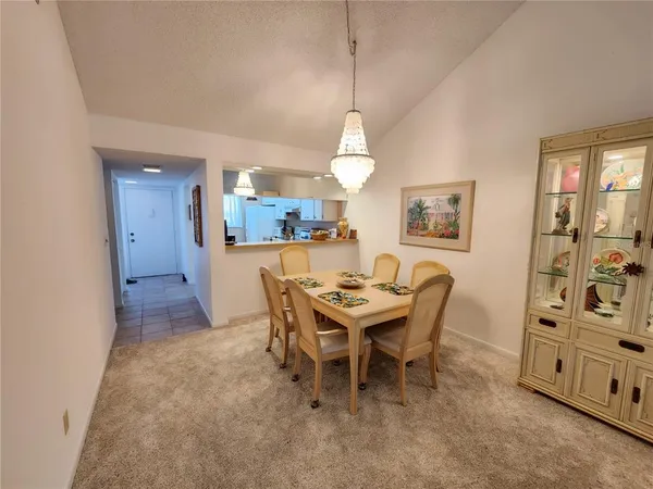 $1,900 | 812 Bird Bay Way, Unit 309, Venice, FL 34285