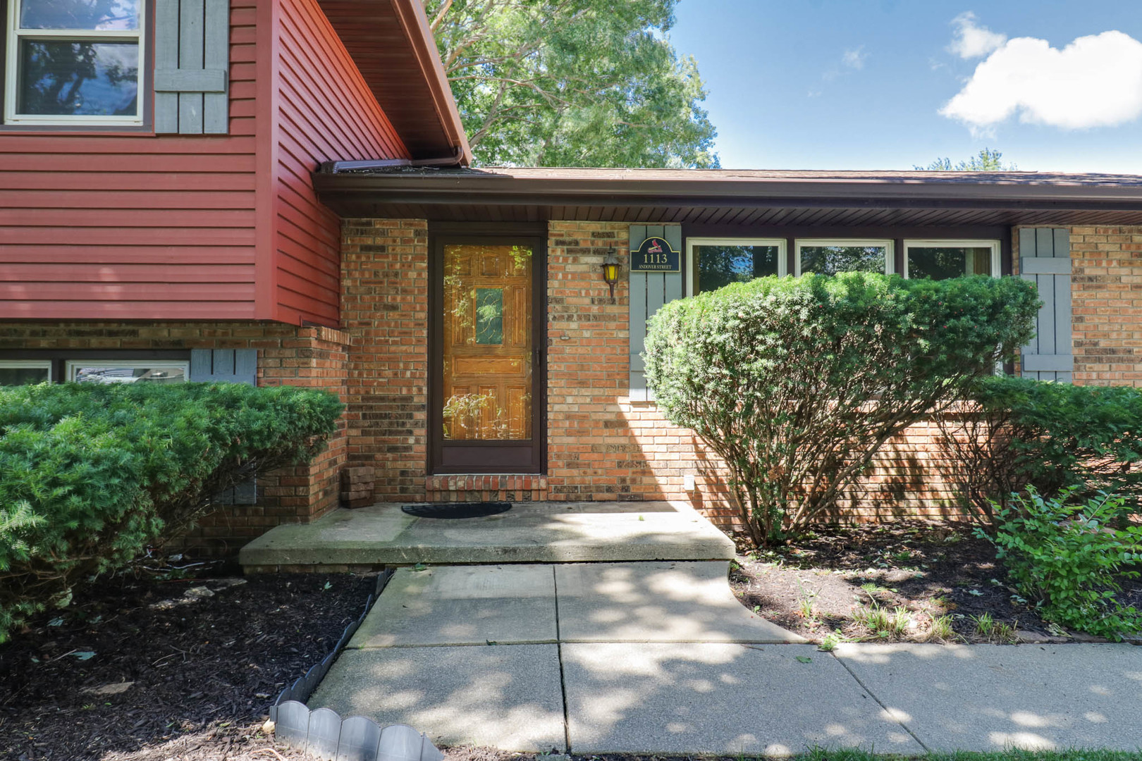 1113 Andover Road Bloomington, IL 61704 - Photo 3 of 42 Gallery Image 3