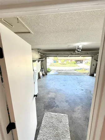 $2,400 | Undisclosed Address, Palm Harbor, FL 34683