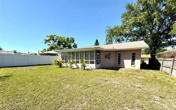 $2,400 | Undisclosed Address, Palm Harbor, FL 34683