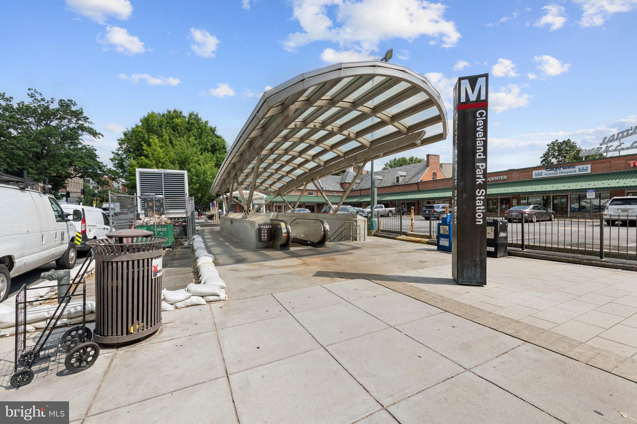 2710 Macomb Street Northwest, Unit 207 Washington, DC 20008 - Photo 21 of 32 a view of entryway with patio