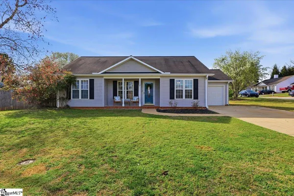 $295,000 | 2 Petal Court, Simpsonville, SC 29681