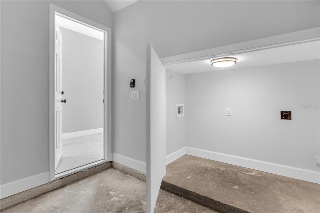 2404 Center Street Sanford, FL 32771 - Photo 22 of 29 a view of small space