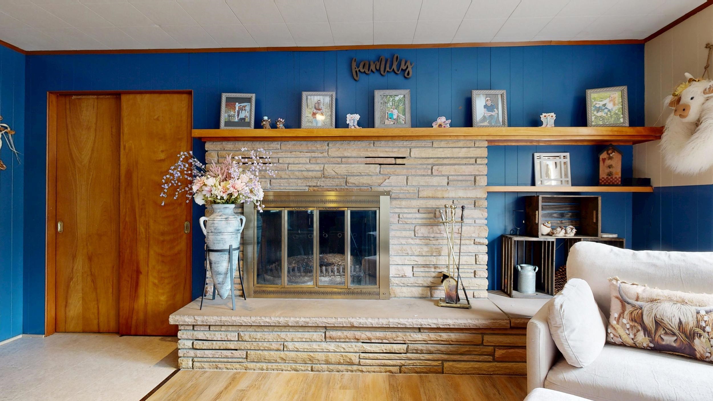 401 Libby Street Pinconning, MI 48650 - Photo 2 of 40