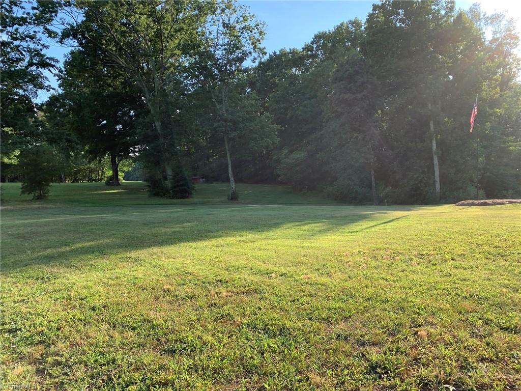 602 Bethany Road Reidsville, NC 27320 - Photo 7 of 36