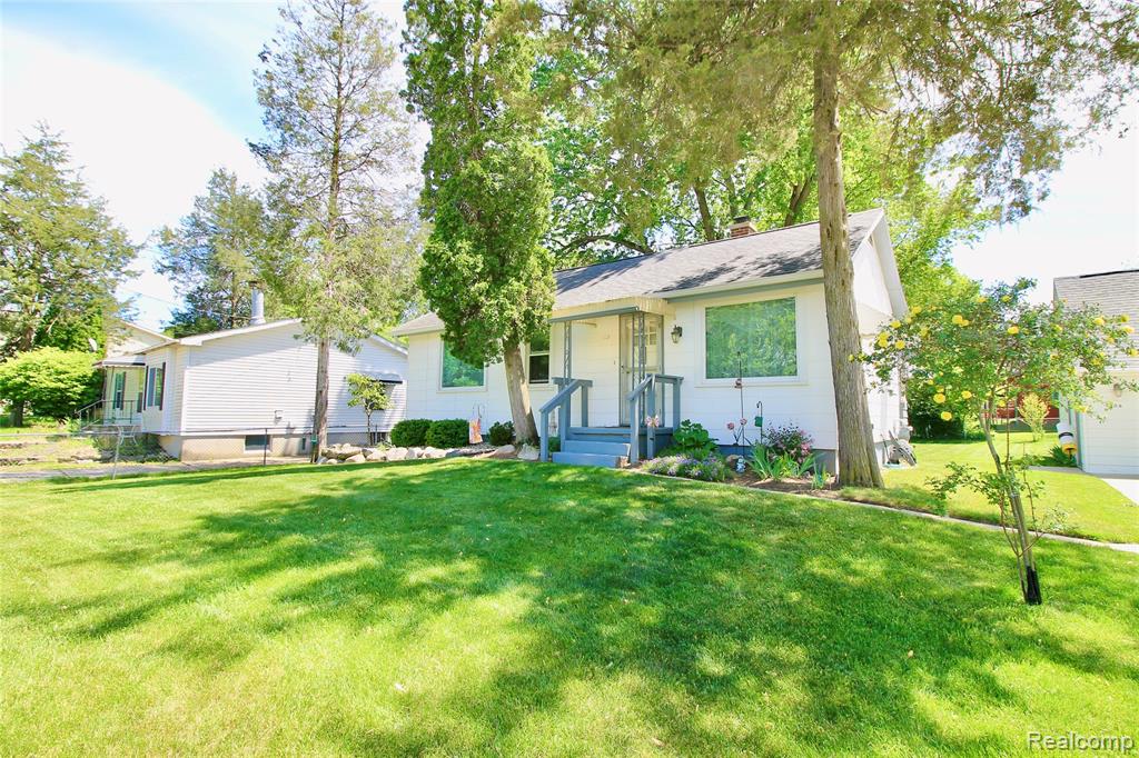 306 Tickner Street Linden, MI 48451 - Photo 25 of 27