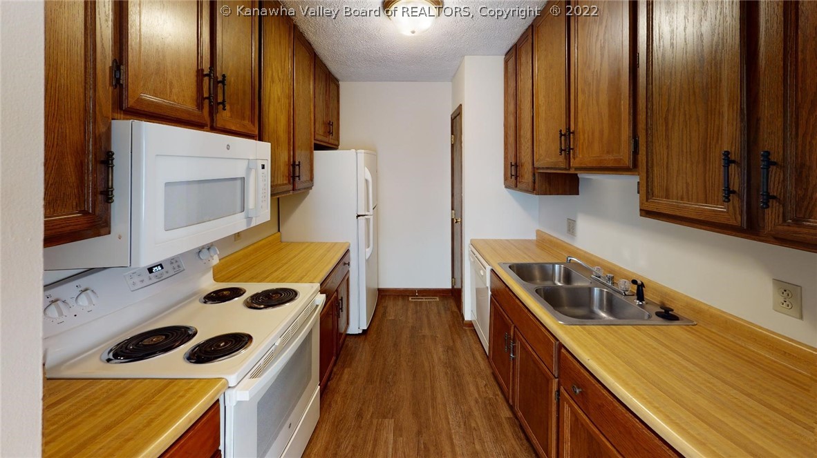 6036 East Pea Ridge Road Huntington, WV 25705 - Photo 7 of 15 Gallery Image 7