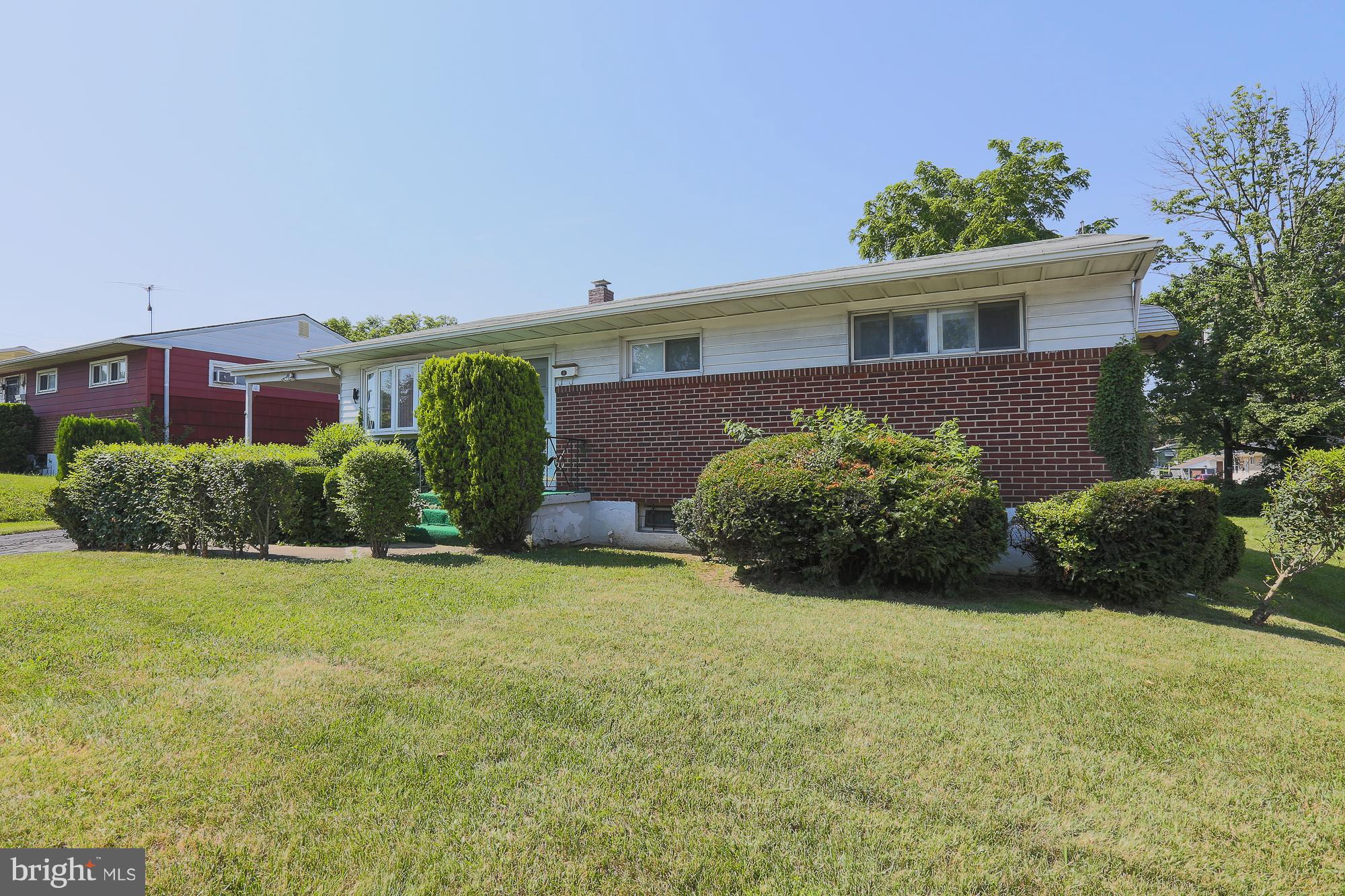7507 Liberty Road Baltimore, MD 21207 - Photo 3 of 28 Exterior (Front)