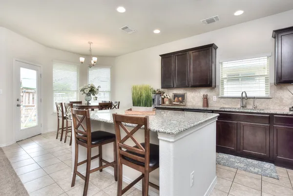 $289,999 | Undisclosed Address, Jarrell, TX 76537