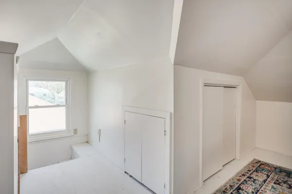 $3,295 | 3521 Girard Avenue South, Minneapolis, MN 55408