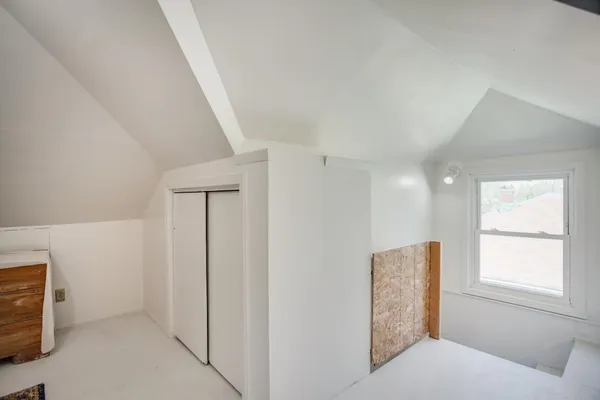 $3,295 | 3521 Girard Avenue South, Minneapolis, MN 55408