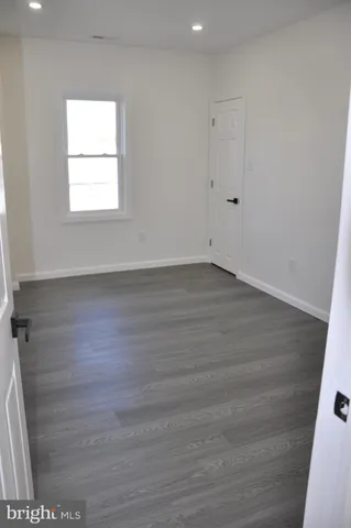 $330,000 | 301 Laurel Avenue, Woodlynne, NJ 08107