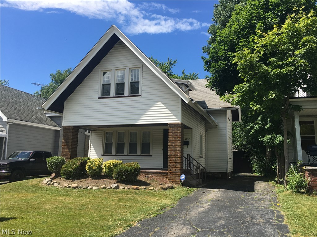 3307 Altamont Road Cleveland, OH 44118 - Photo 1 of 24