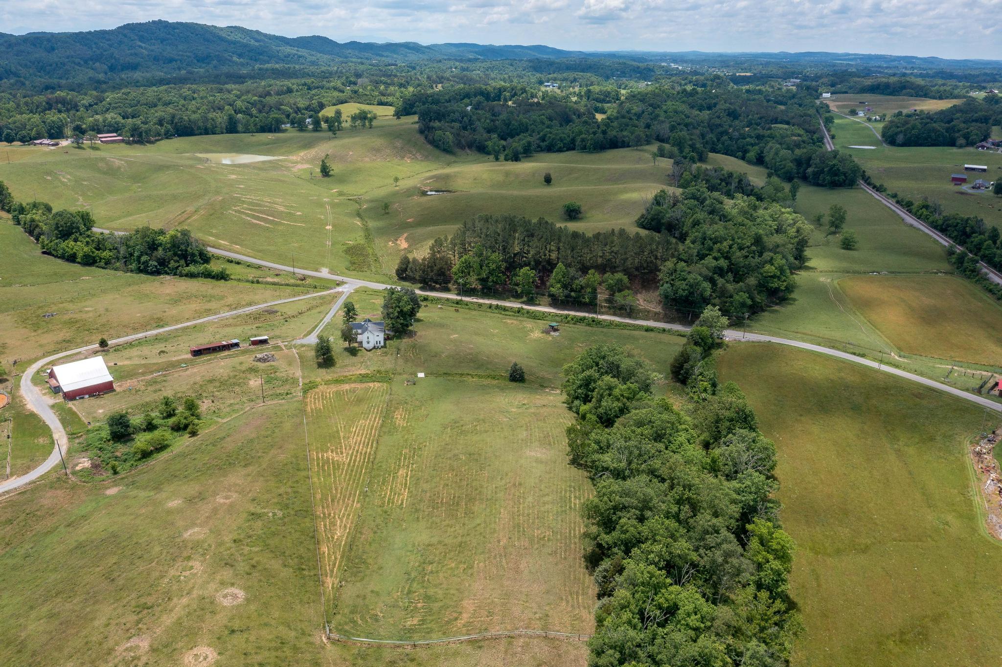 169 Speedwell Road Rogersville, TN 37857 - Photo 10 of 67 169 Speedwell Road (9 of 67)