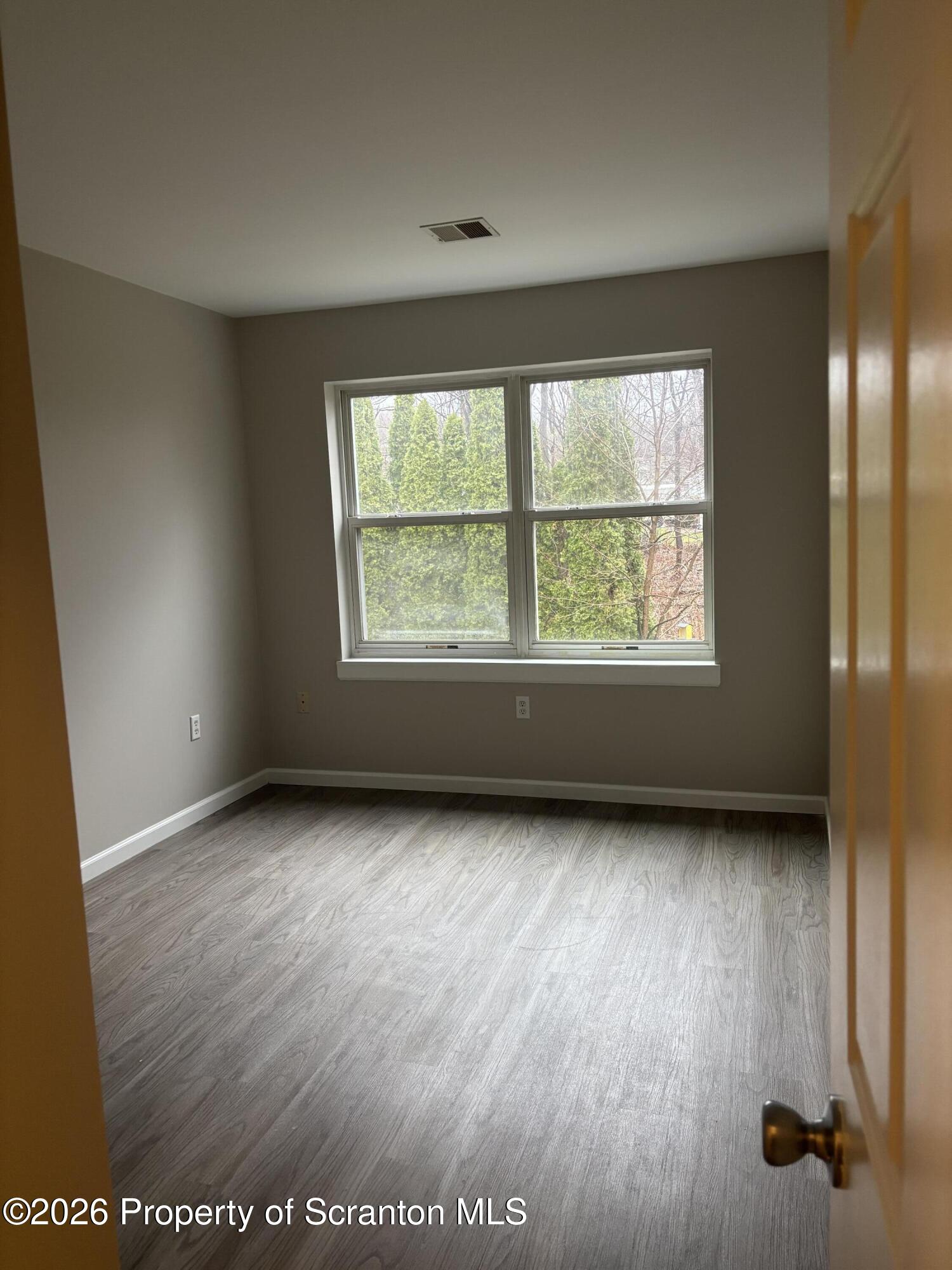 6 Bald Mountain Road, Unit C Scranton, PA 18504 - Photo 15 of 19 IMG_7116