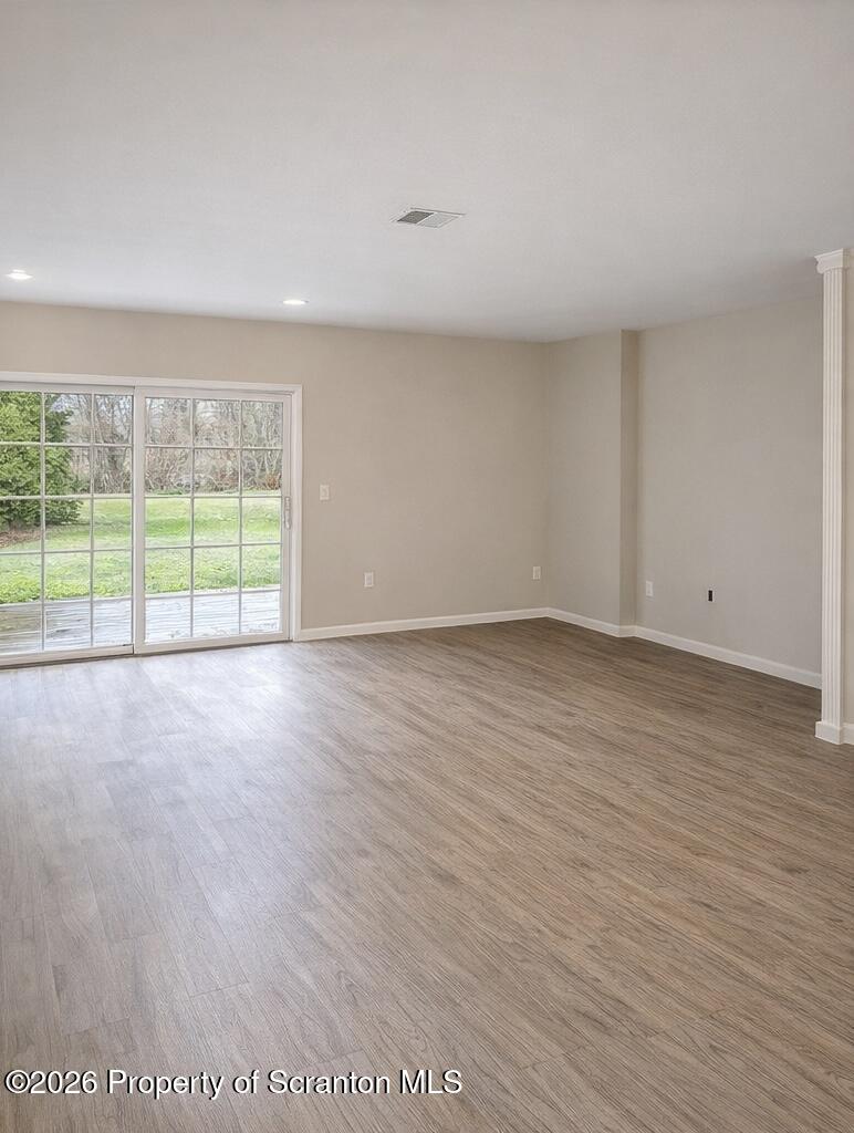 6 Bald Mountain Road, Unit C Scranton, PA 18504 - Photo 4 of 19 088145A7-9523-49A6-BB33-040191EA994C