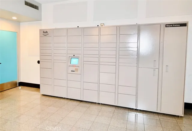 $429,000 | 100 Atlantic Avenue, Unit 405, Long Beach, CA 90802