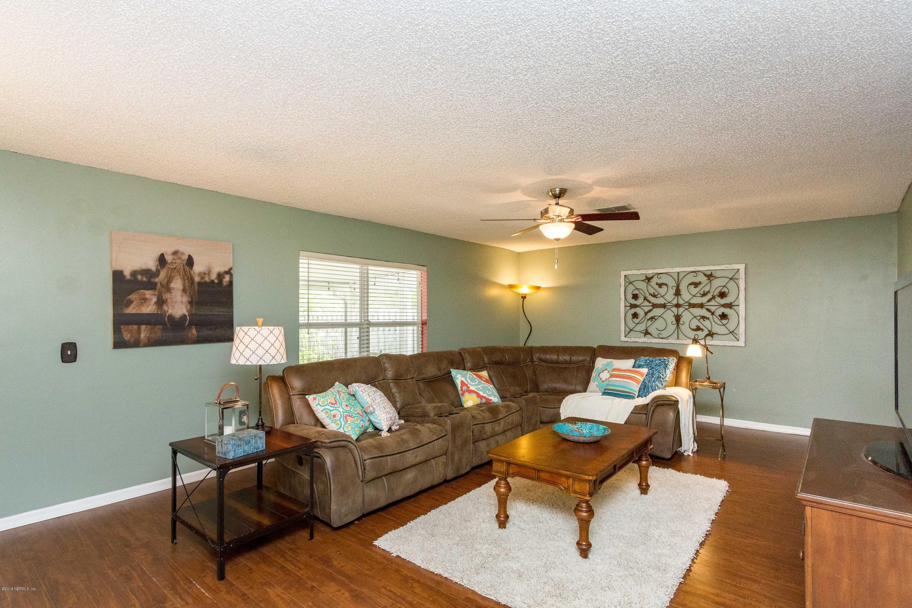 12437 Hickory Forest Road Jacksonville, FL 32226 - Photo 14 of 62 Living Room