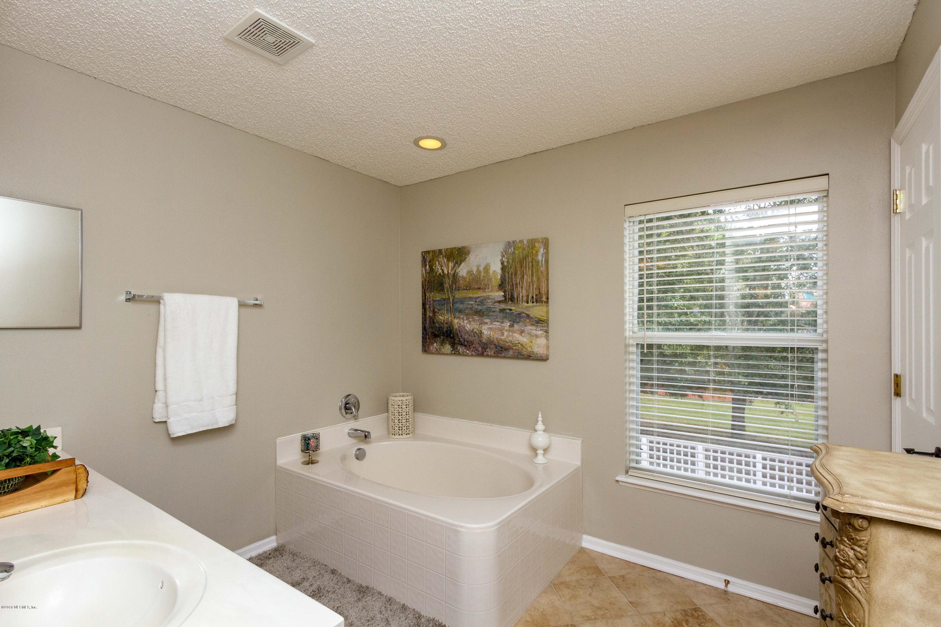 12437 Hickory Forest Road Jacksonville, FL 32226 - Photo 26 of 62 Master Bathroom View 2