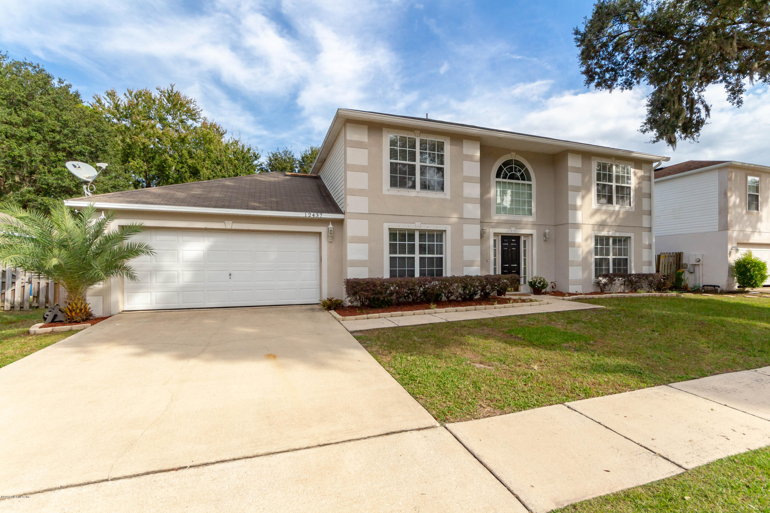 12437 Hickory Forest Road Jacksonville, FL 32226 - Photo 3 of 62 Front View 3