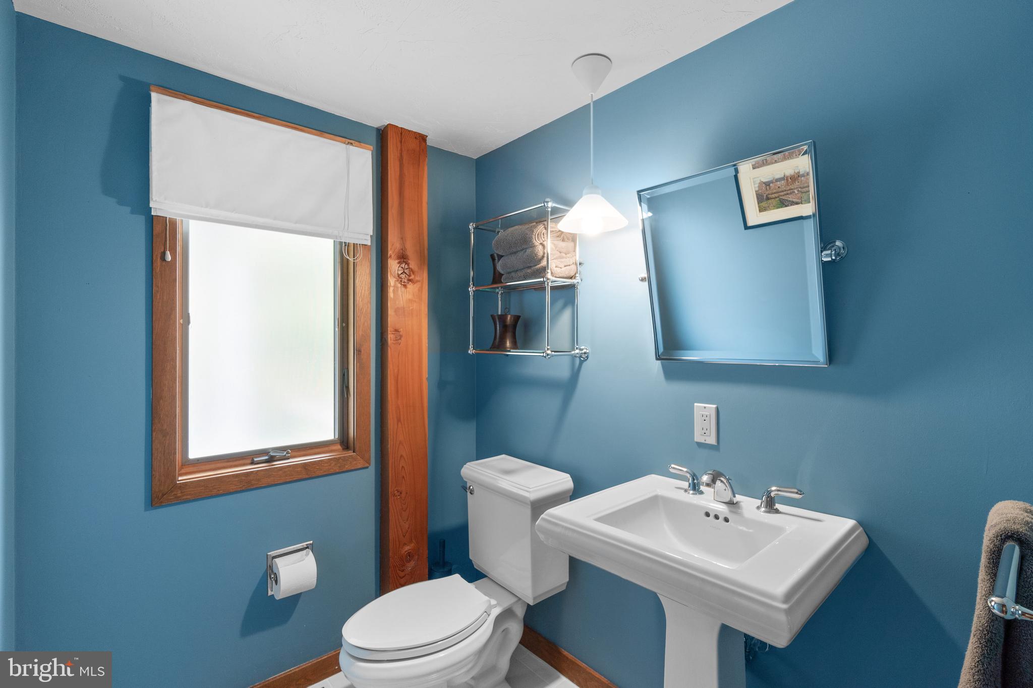 1885 Florence Road Mount Airy, MD 21771 - Photo 22 of 53 Powder Bath