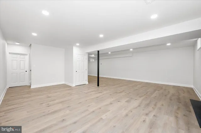 a house view with a outdoor space