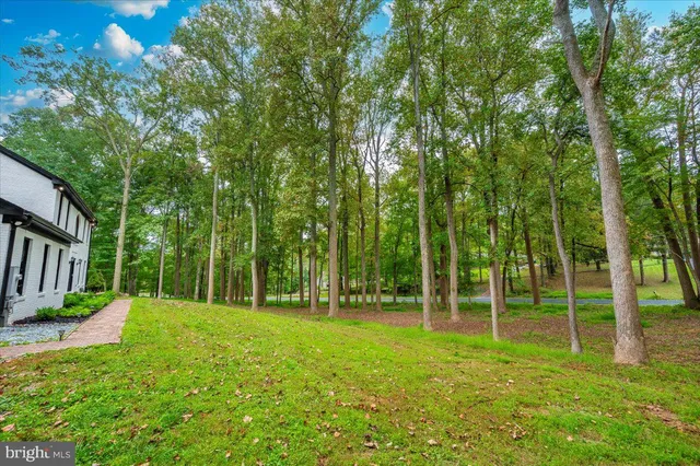 $3,900 | 8225 Hawkins Creamery Road, Gaithersburg, MD 20882