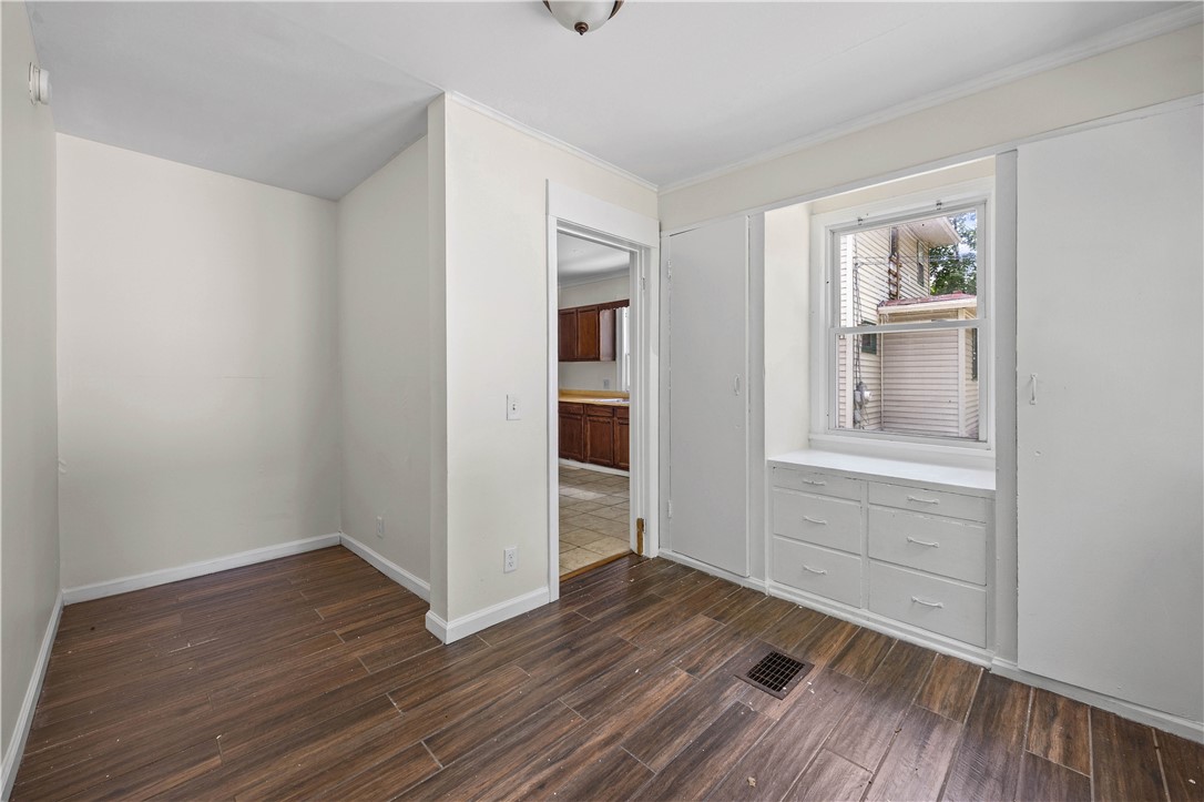 294 Clay Avenue Rochester, NY 14613 - Photo 22 of 26