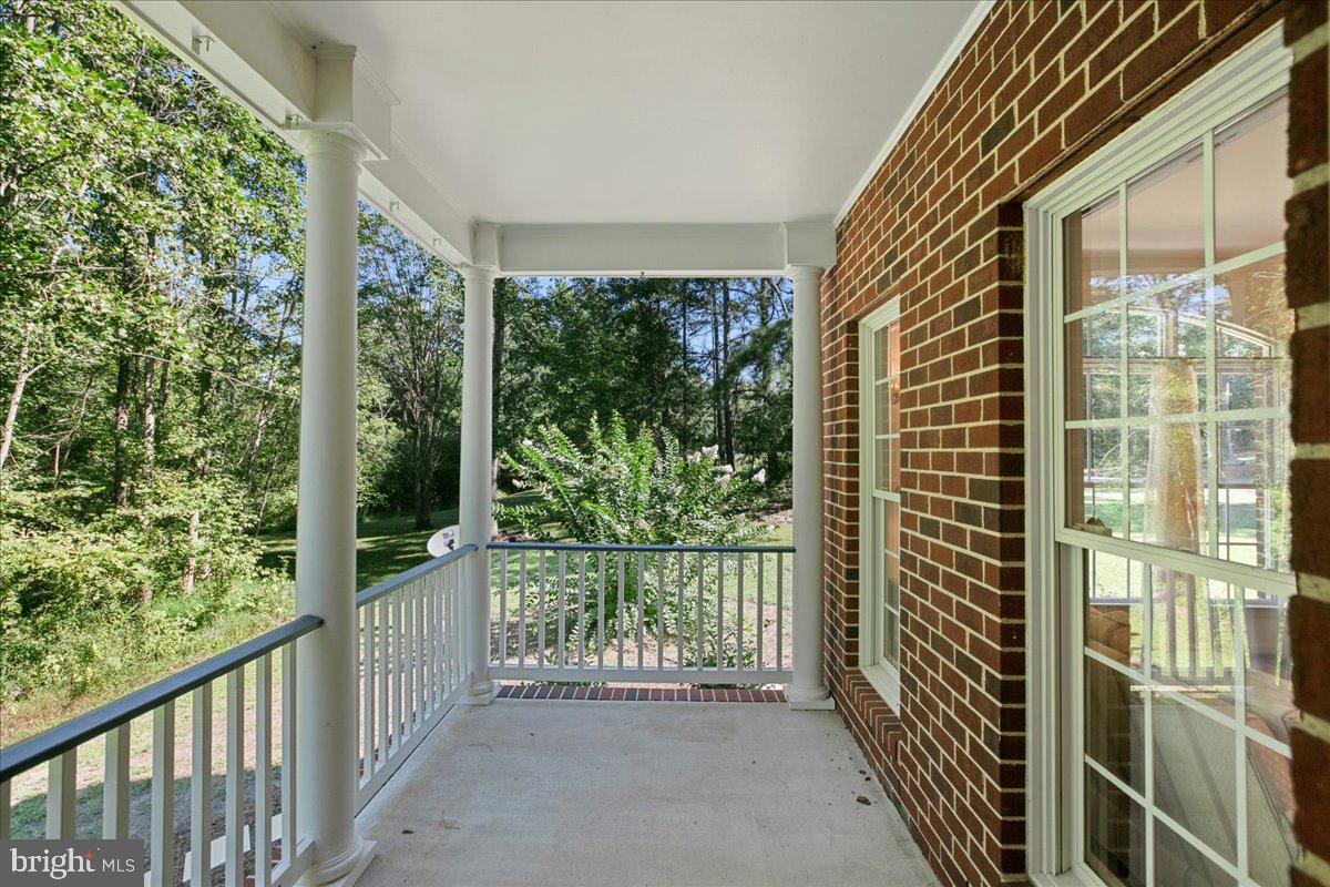 5 Beaver Ridge Road Stafford, VA 22556 - Photo 48 of 73 Private Side Porch access from main lvl Family Rm