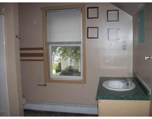 904 Boston Road Billerica, MA 01821 - Photo 17 of 21