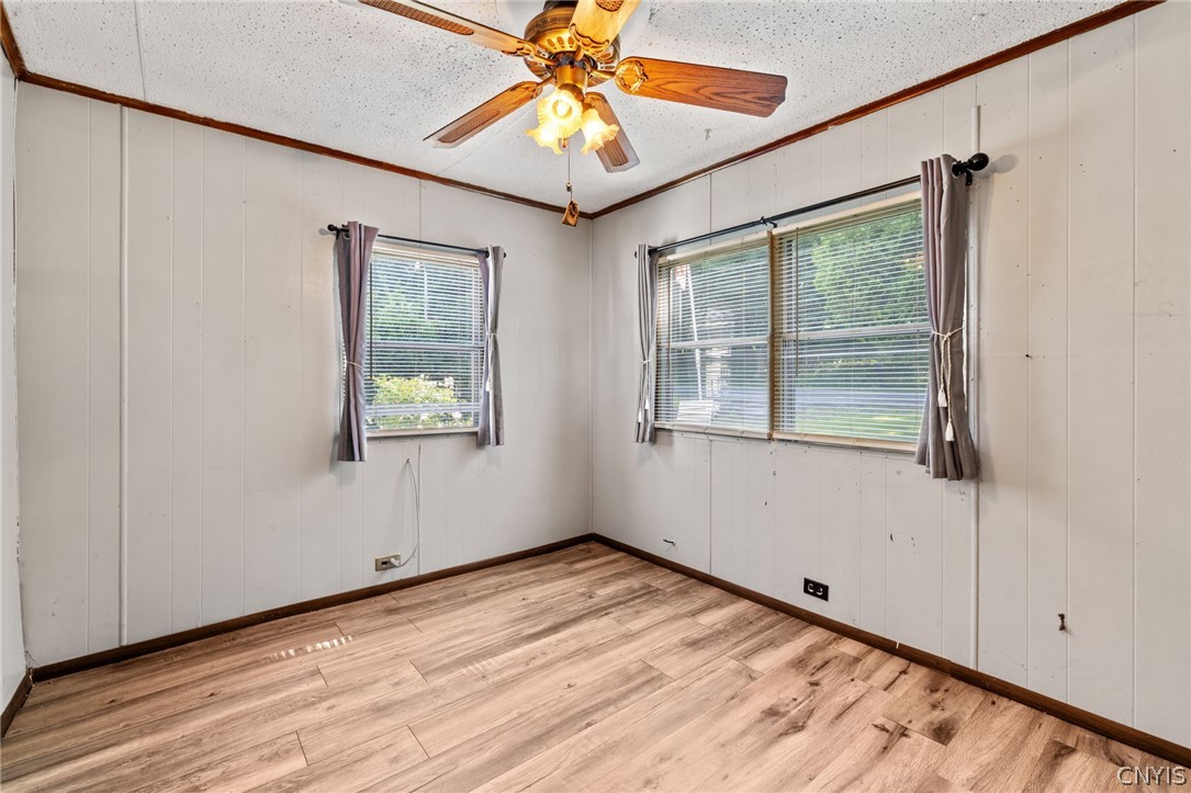 13811 Martville Road Sterling, NY 13111 - Photo 17 of 43 Dining room
